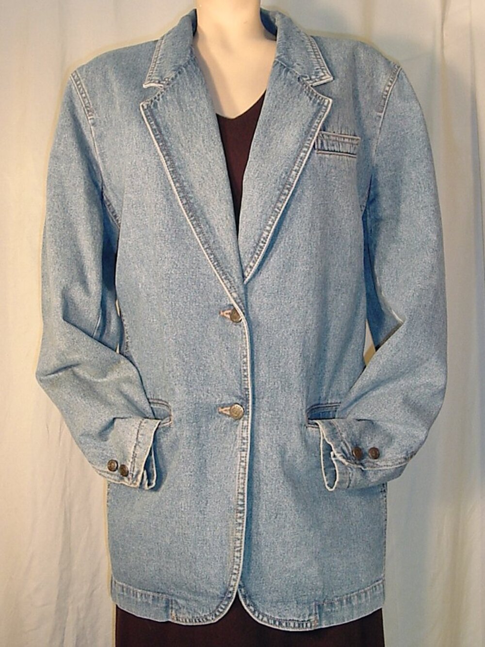 LIZ CLAIBORNE Denim Jacket Lapels 2 Pockets